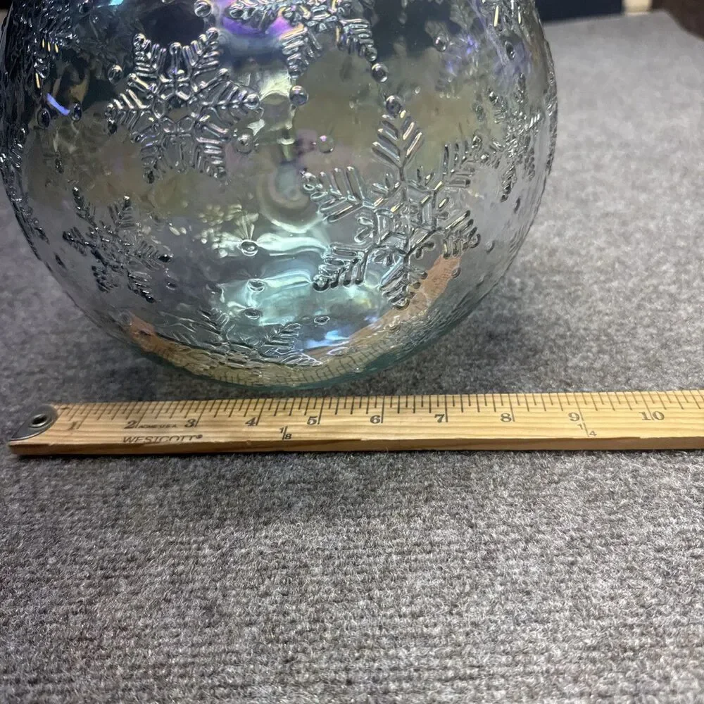 1.5 Gallon Drink Dispenser Shaped Like Christmas Bulb Glass Snowflakes Embossed